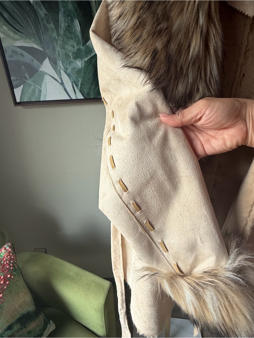 Tasha Polizzi Cream Coat with Faux Fur Trim - Picture 16 of 17